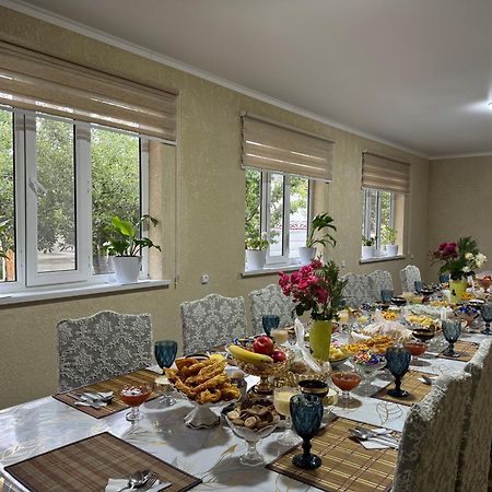 Guesthouse Gulmira Bokonbayevo Ngoại thất bức ảnh