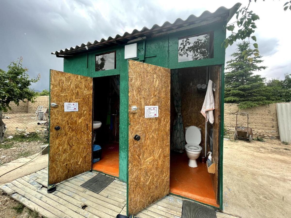 Guesthouse Gulmira Bokonbayevo Ngoại thất bức ảnh