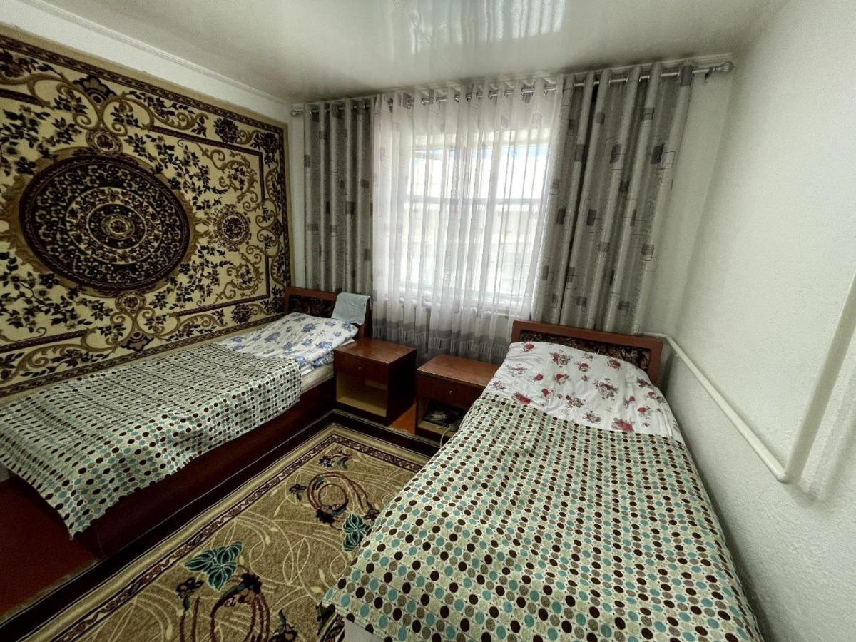 Guesthouse Gulmira Bokonbayevo Ngoại thất bức ảnh
