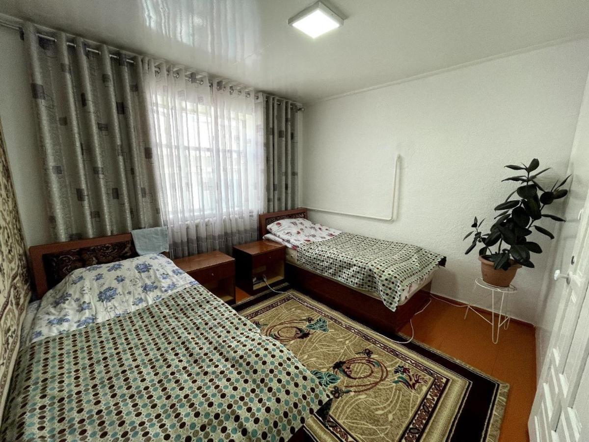 Guesthouse Gulmira Bokonbayevo Ngoại thất bức ảnh